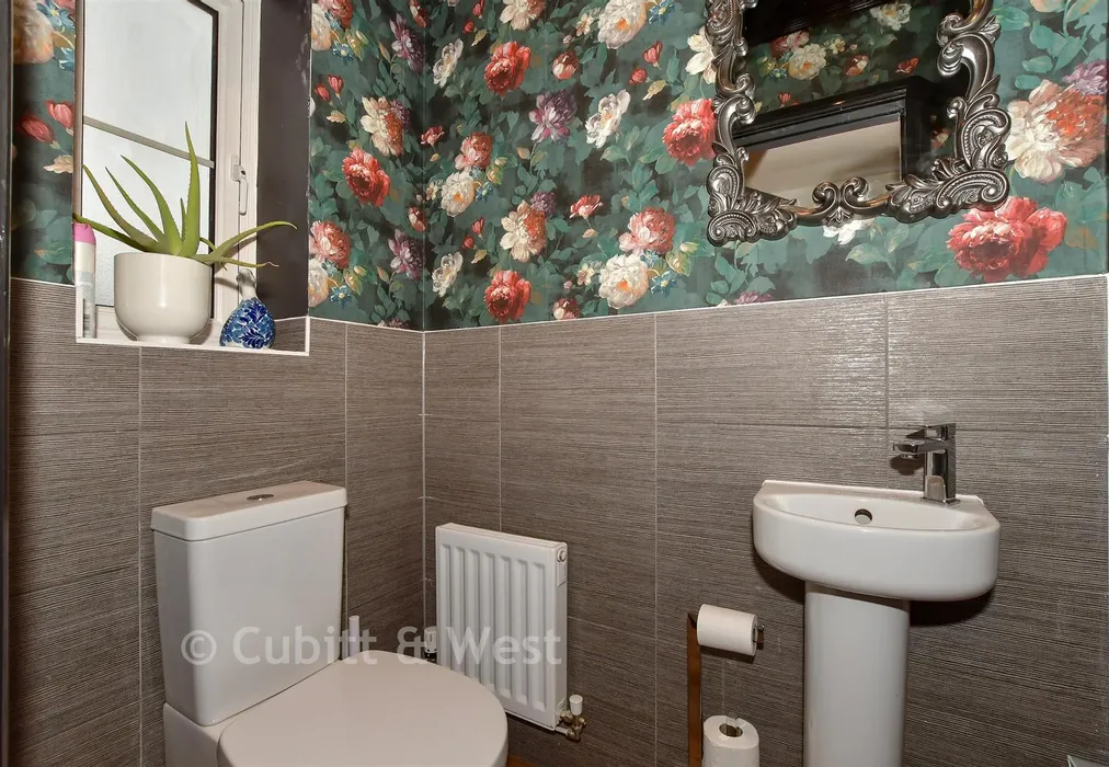 Cloakroom - Centenary Road, Southwater, Horsham, West Sussex - Wards of Kent