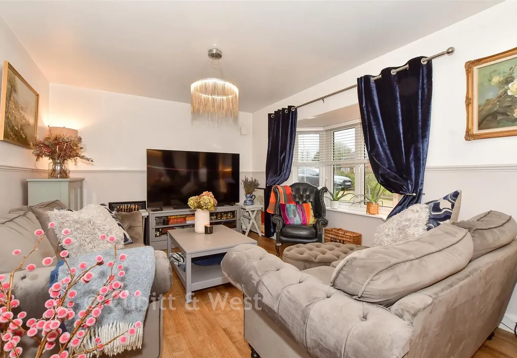 Lounge/Dining Room - Centenary Road, Southwater, Horsham, West Sussex - Wards of Kent