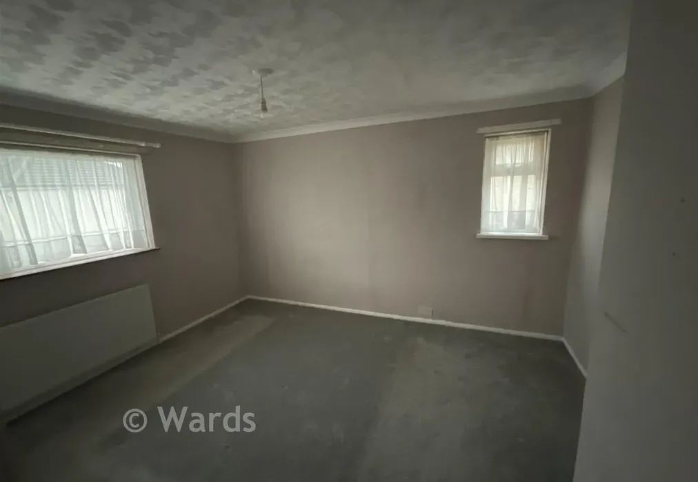 Bedroom - Bedford Road, Northfleet, Gravesend, Kent - Wards of Kent