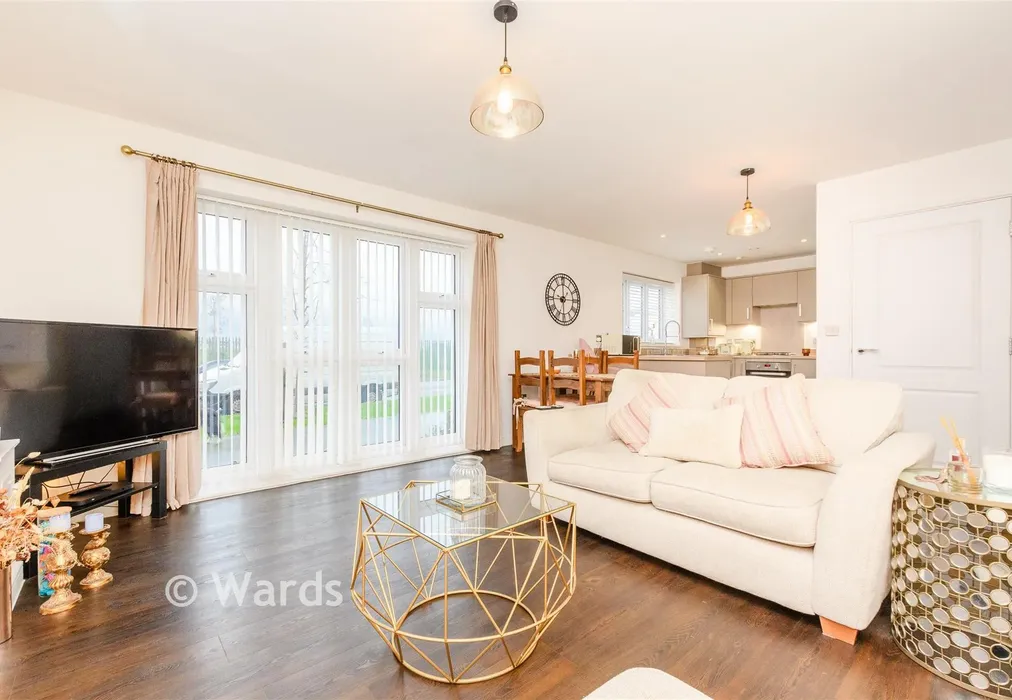 Kitchen/Lounge/Diner - Barchamber Way, Gravesend, Kent - Wards of Kent