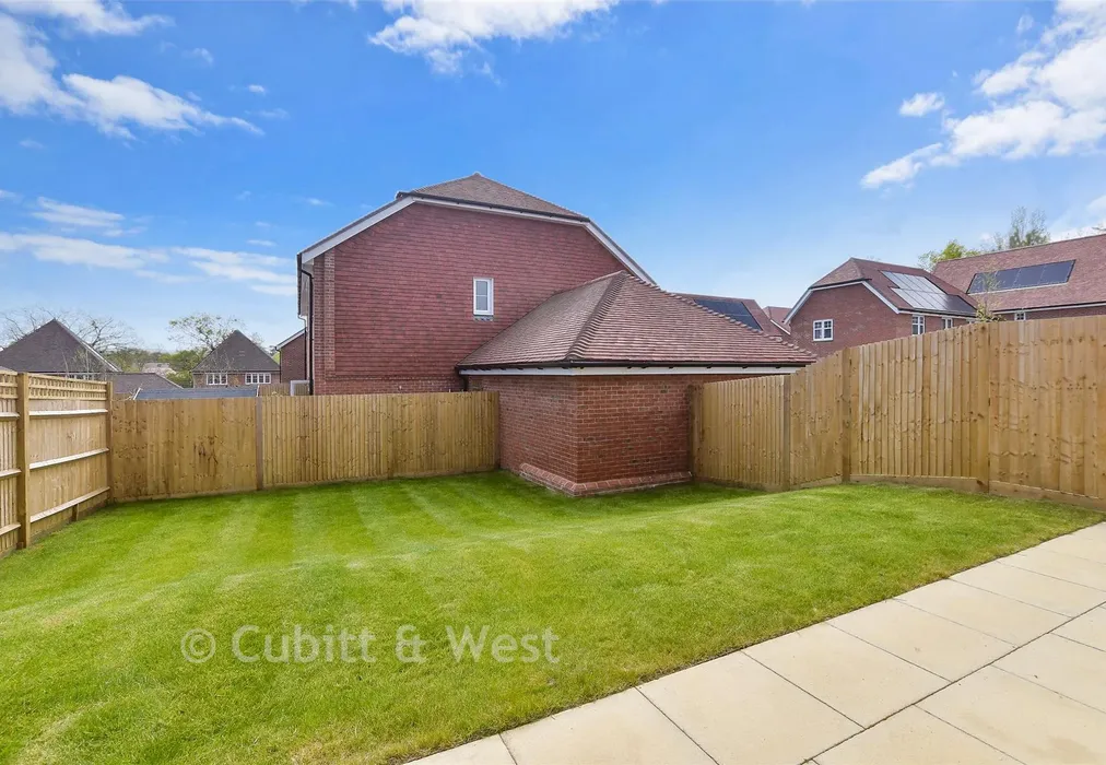 Rear Garden - Buttercup Way, Temple Gate, Burgess Hill, West Sussex - Wards of Kent
