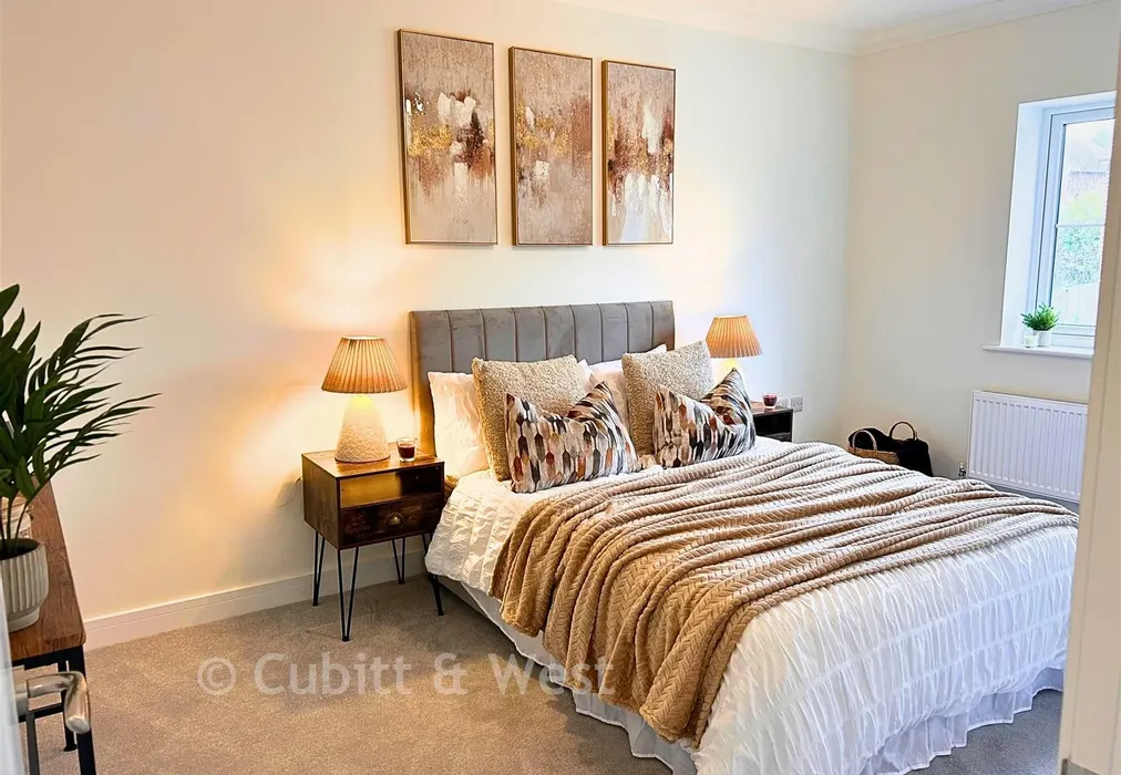 Bedroom - Lewes Road, The Orchards, Ridgewood, Uckfield, East Sussex - Wards of Kent