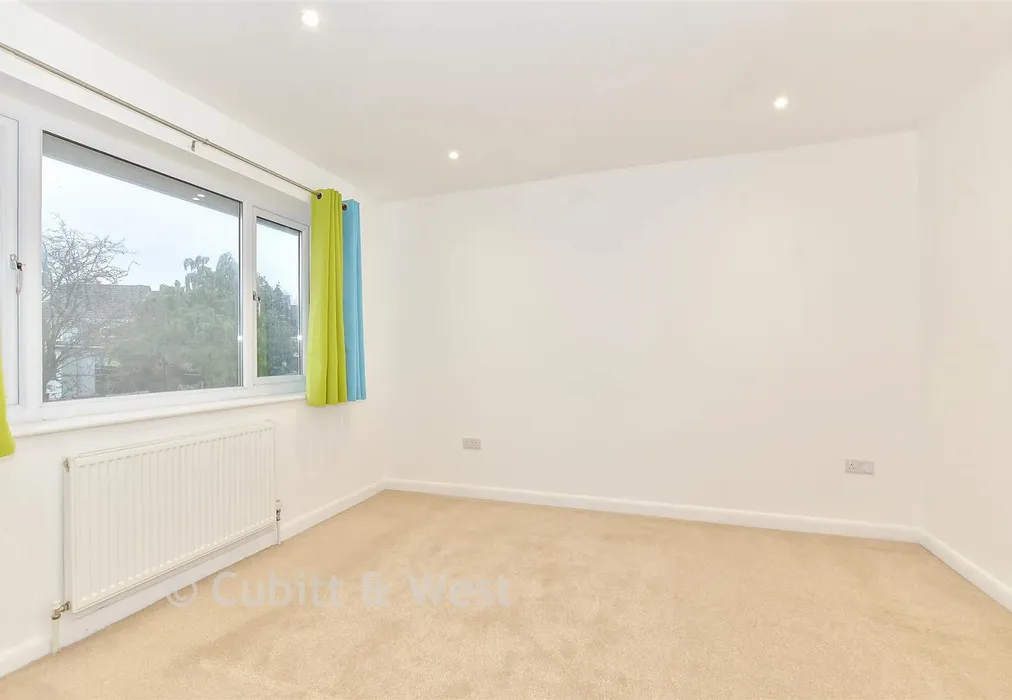 Bedroom 2 - Montgomery Walk, Waterlooville, Hampshire - Wards of Kent