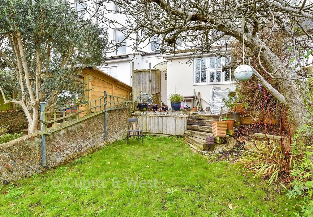 Rear Garden - Richmond Road, Brighton, East Sussex - Wards of Kent