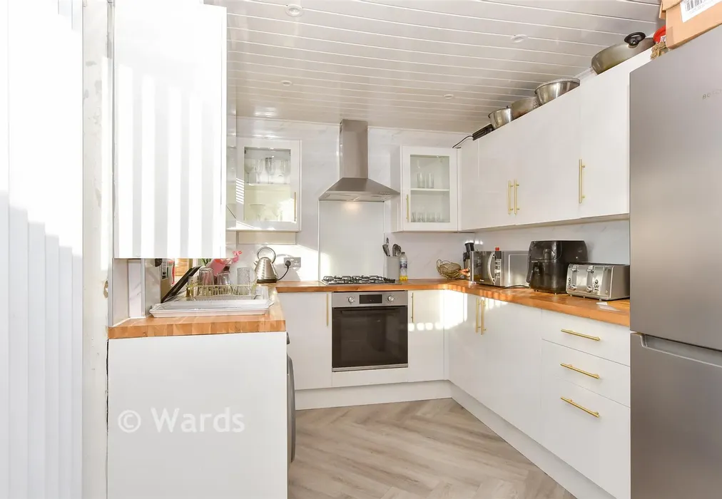 Kitchen - Brindle Way, Lordswood, Chatham, Kent - Wards of Kent