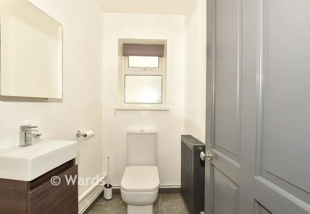 Lounge - Clements Road, Ramsgate, Kent - Wards of Kent