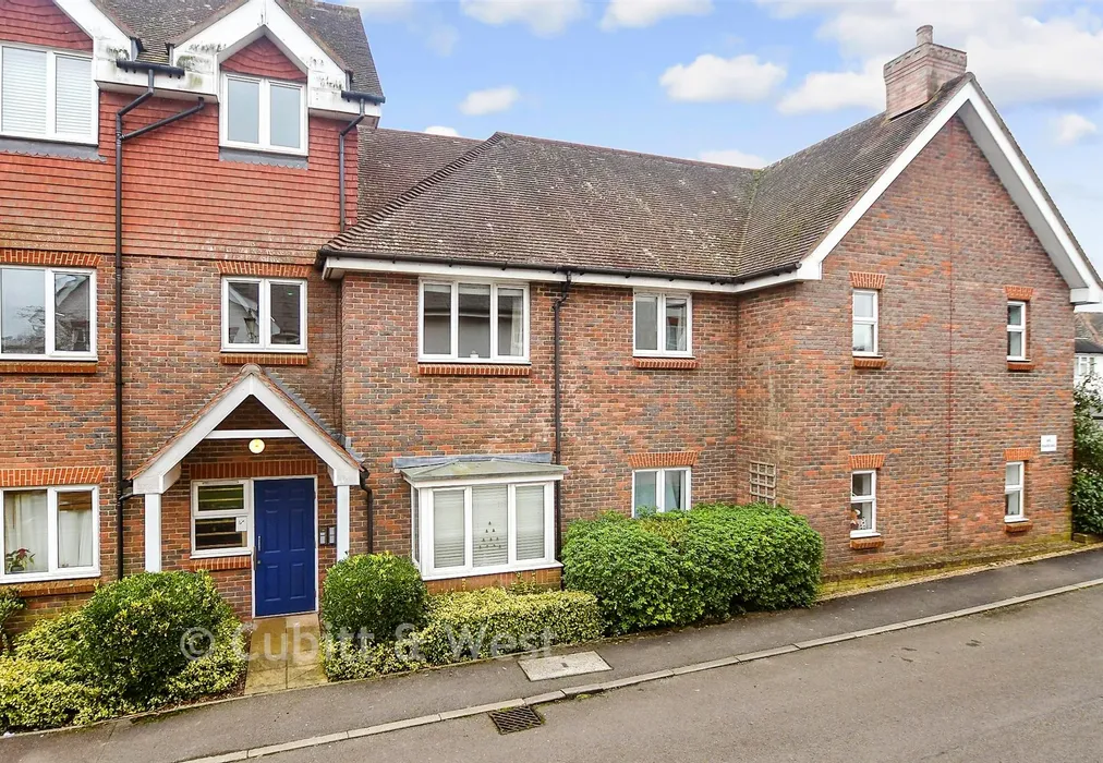 External (Web) - Gordon Road, Haywards Heath, West Sussex - Wards of Kent