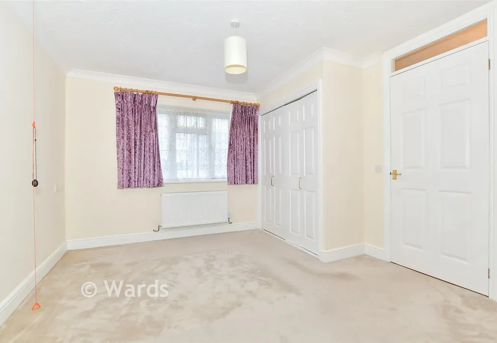 Bedroom 1 - Matterdale Gardens, Barming, Maidstone, Kent - Wards of Kent