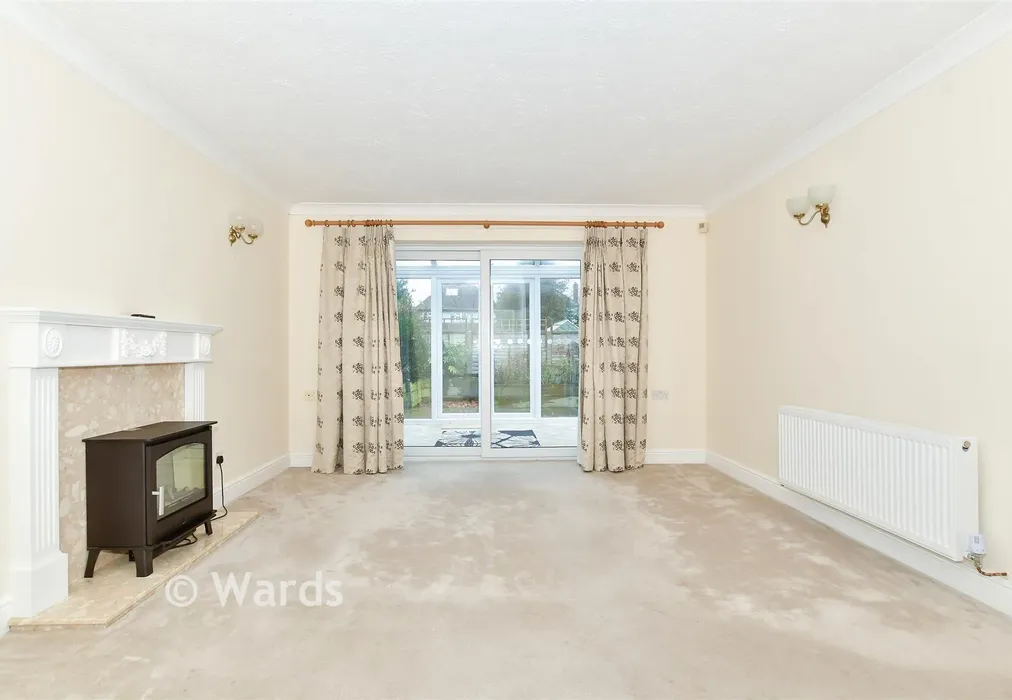 Lounge/Diner - Matterdale Gardens, Barming, Maidstone, Kent - Wards of Kent