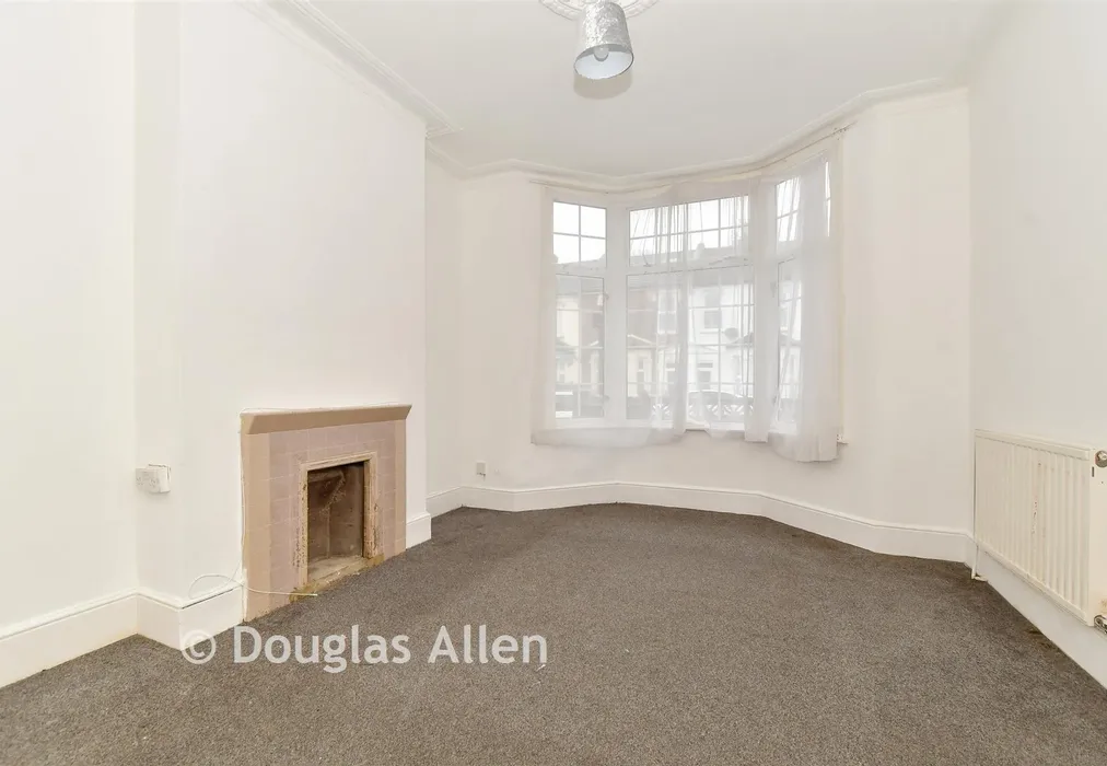 Lounge - Halley Road, London - Wards of Kent