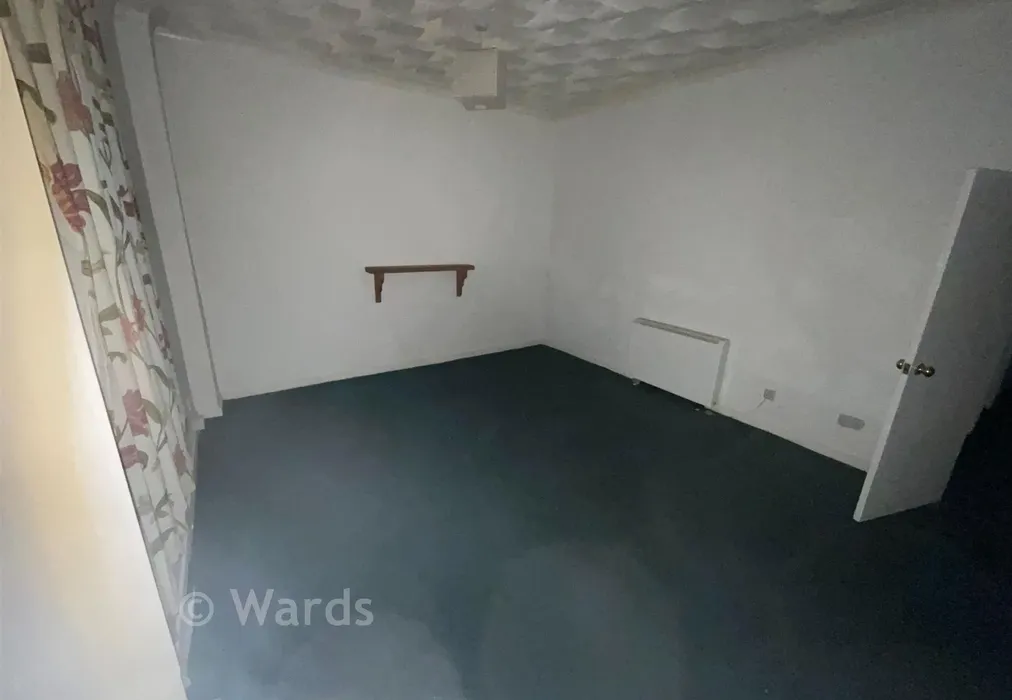 Lounge - Harmer Street, Gravesend, Kent - Wards of Kent