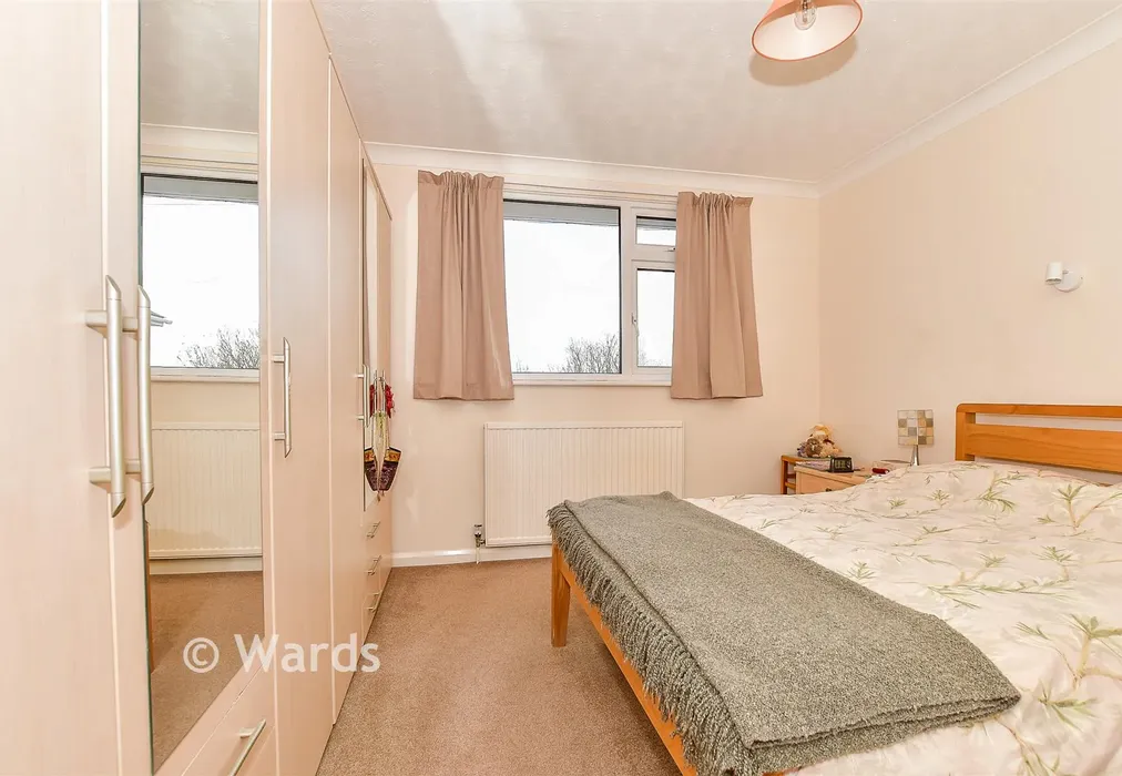 Bedroom 1 - Romney Road, Lydd, Romney Marsh, Kent - Wards of Kent