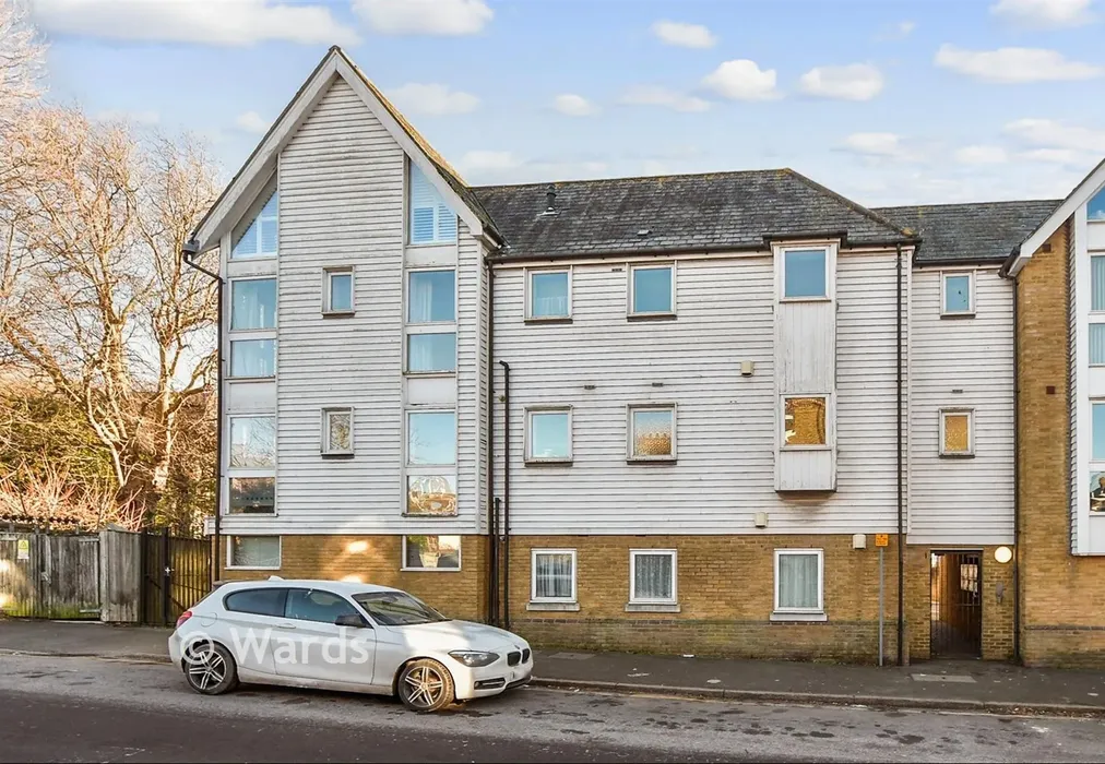 External Front Web.. - Beaconsfield Road, Dover, Kent - Wards of Kent