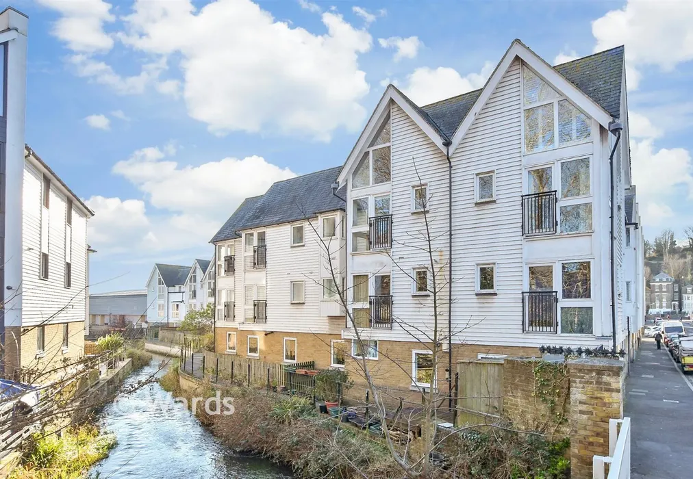 External Web.... - Beaconsfield Road, Dover, Kent - Wards of Kent