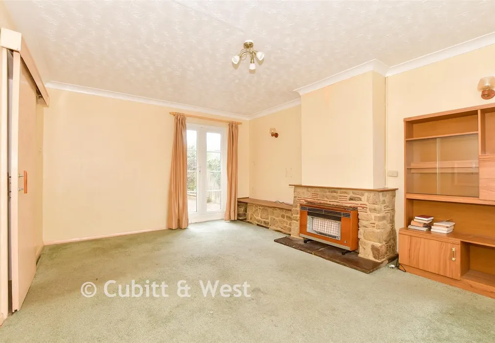 Lounge - Nursery Hill, Shamley Green, Guildford, Surrey - Wards of Kent