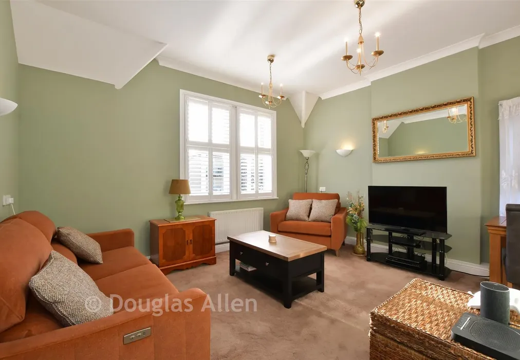 Lounge/Dining Area - Village Way, Barkingside, Ilford, Essex - Wards of Kent