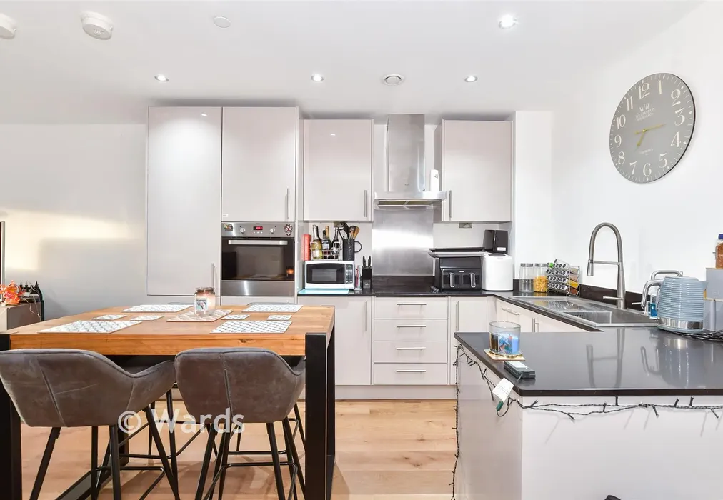 Kitchen/Lounge - Rosalind Drive, Maidstone, Kent - Wards of Kent