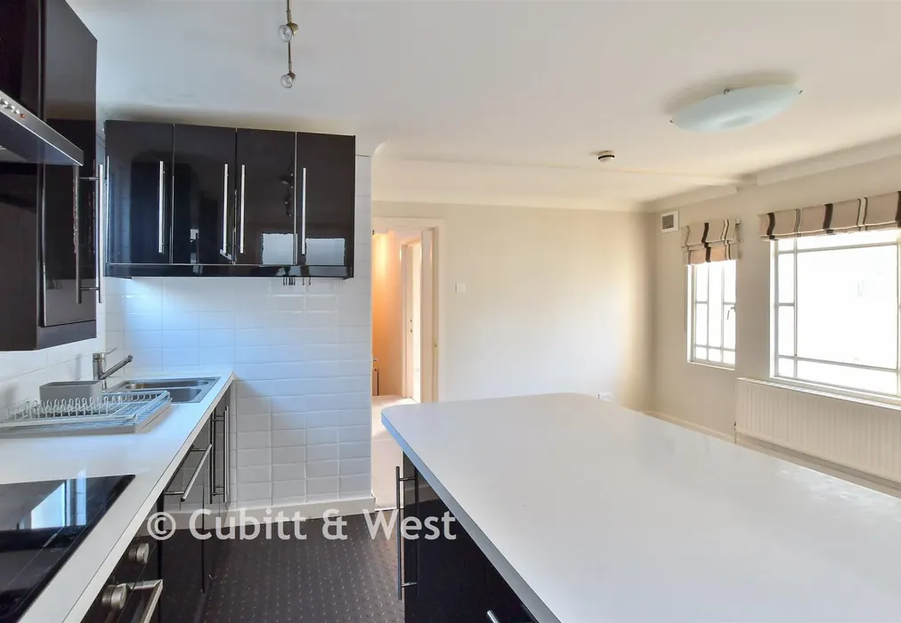 Kitchen / Lounge - Dean Street, Brighton, East Sussex - Wards of Kent