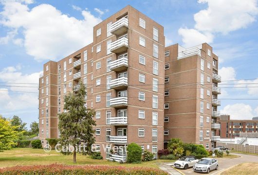 Beddington Gardens, Wallington, Surrey - Wards of Kent