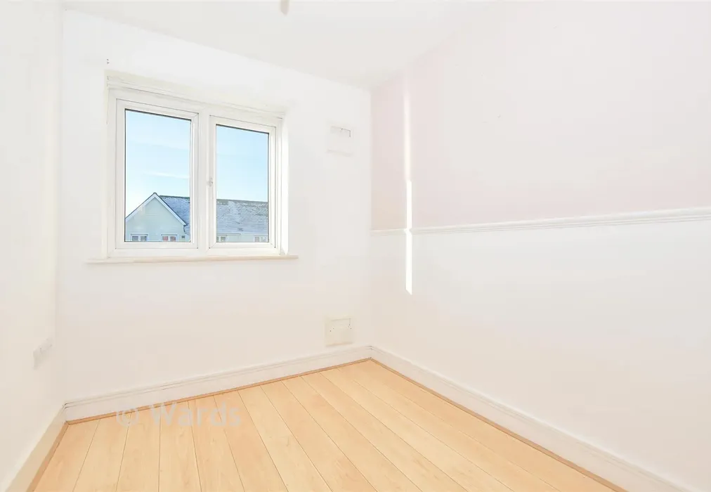 Bedroom 3 - New Hythe Lane, Larkfield, Kent - Wards of Kent