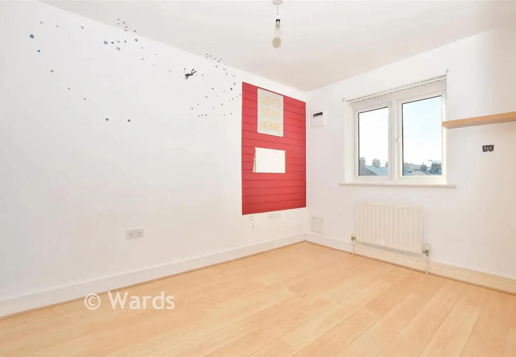 Bedroom 2 - New Hythe Lane, Larkfield, Kent - Wards of Kent