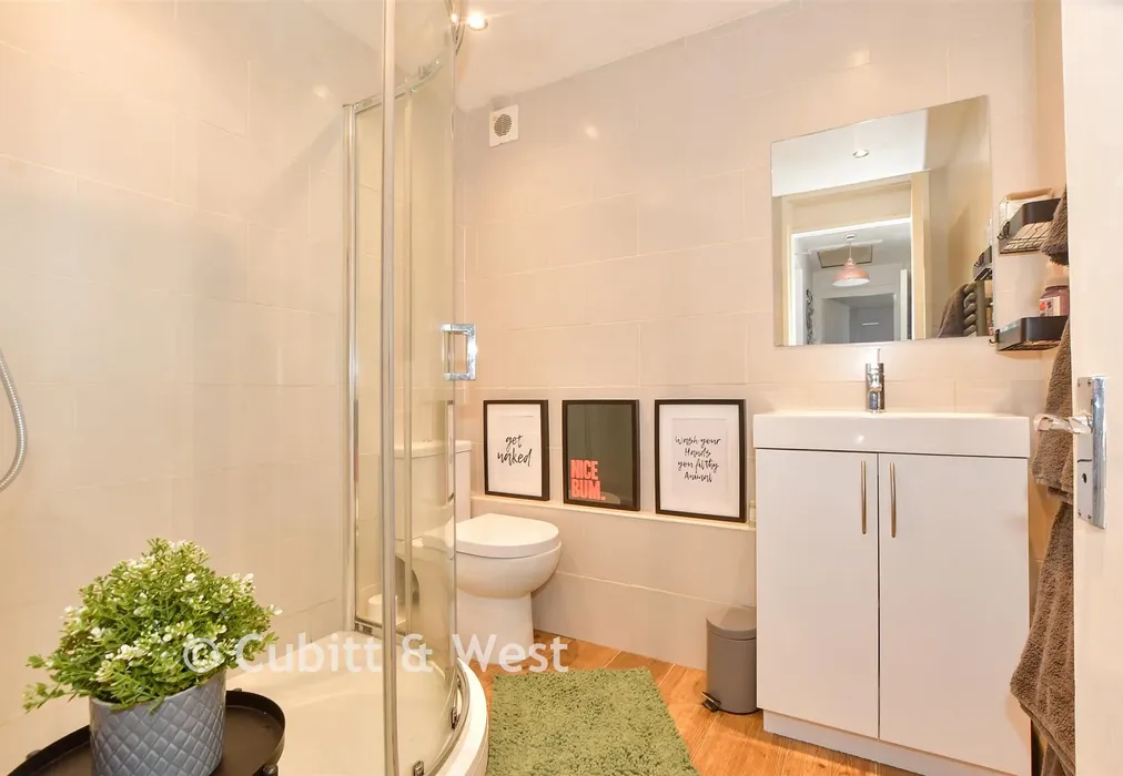 Shower Room - Willow Close, Beare Green, Dorking, Surrey - Wards of Kent