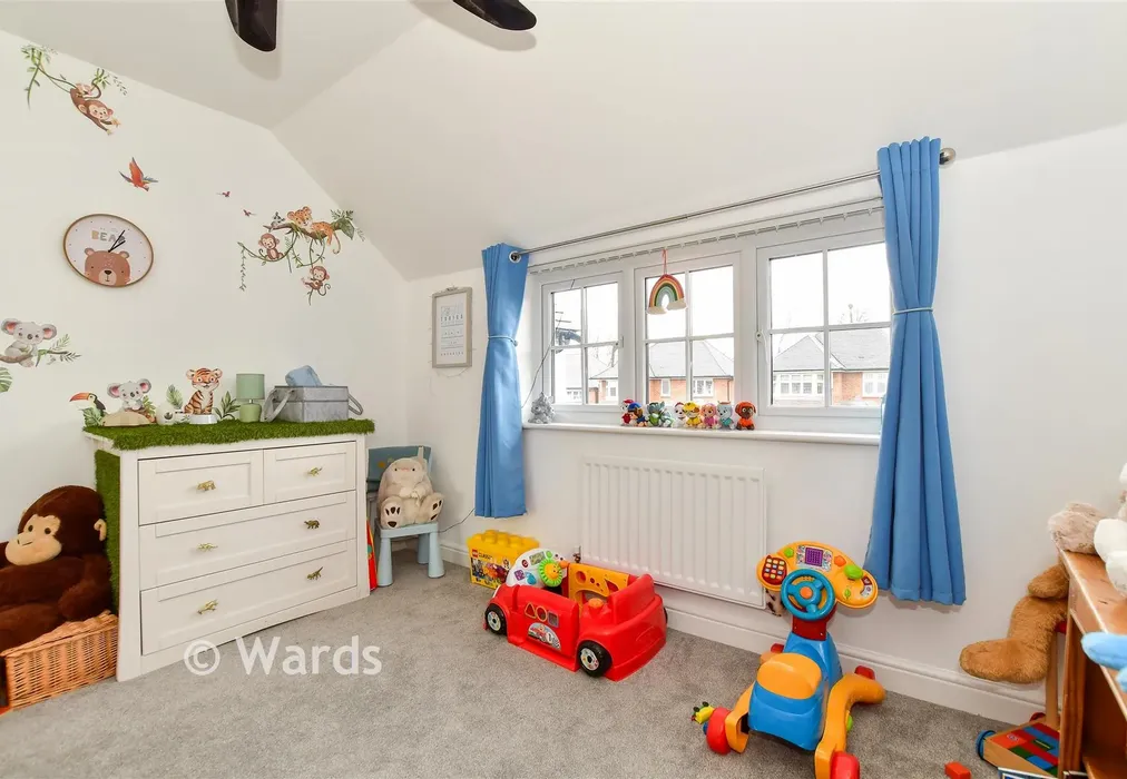 Bedroom 2 - Challenger Way, Marden, Tonbridge, Kent - Wards of Kent