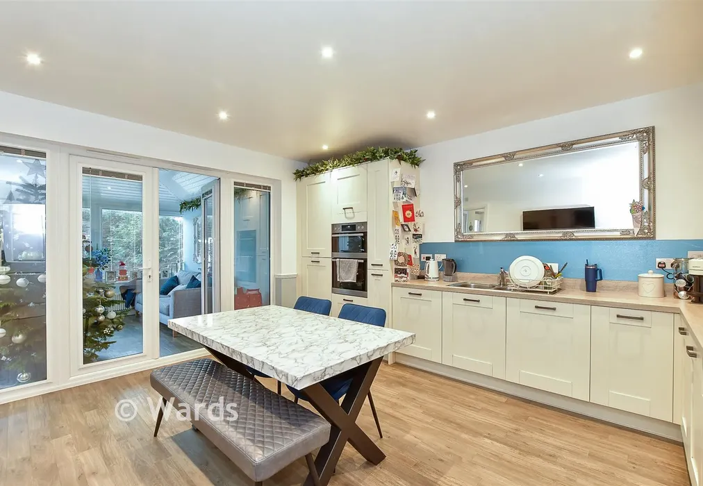 Kitchen/Diner - Challenger Way, Marden, Tonbridge, Kent - Wards of Kent