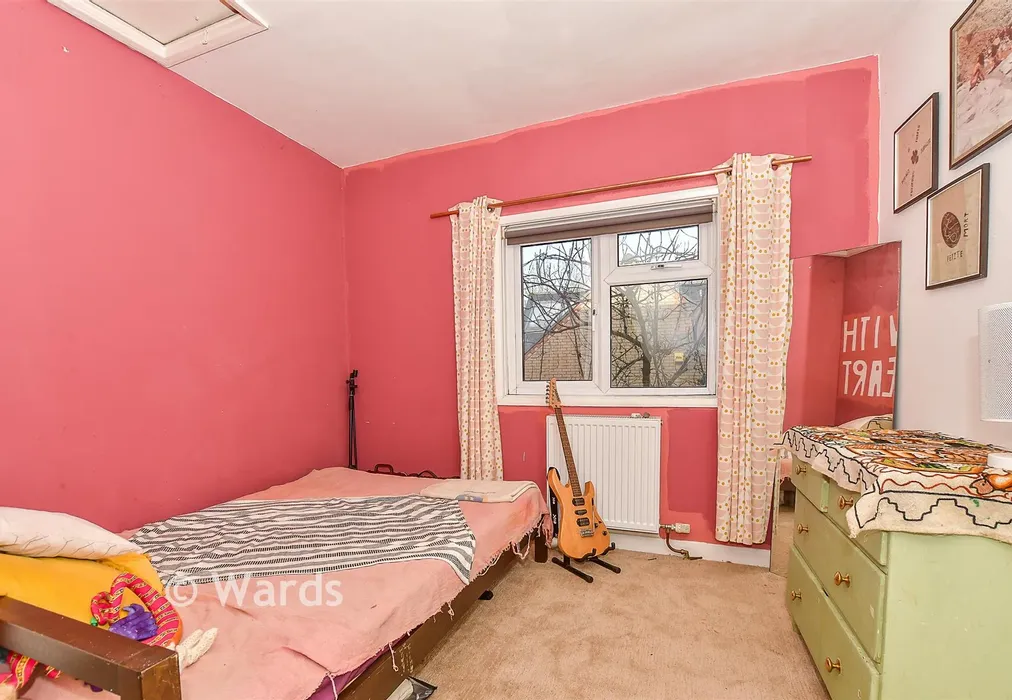 Bedroom 3 - Canterbury Road, Hawkinge, Folkestone, Kent - Wards of Kent
