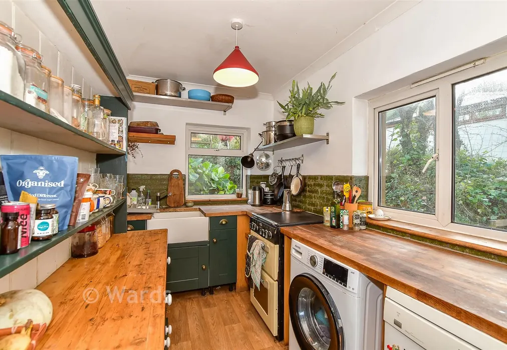 Kitchen/Diner - Canterbury Road, Hawkinge, Folkestone, Kent - Wards of Kent