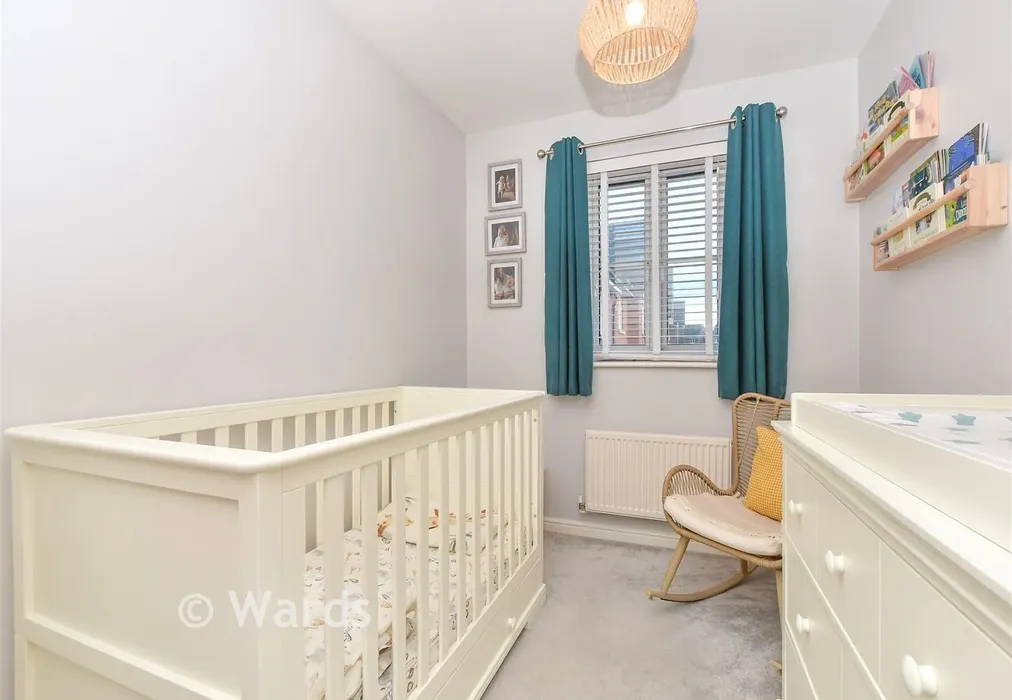 Bedroom 2 - Guernsey Way, Kennington, Ashford, Kent - Wards of Kent