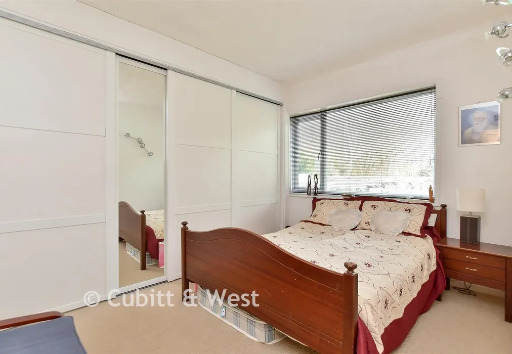 Bedroom 2 - Braeside Avenue, Brighton, East Sussex - Wards of Kent