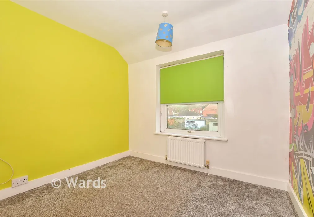 Bedroom 2 - Dymchurch Road, Hythe, Kent - Wards of Kent