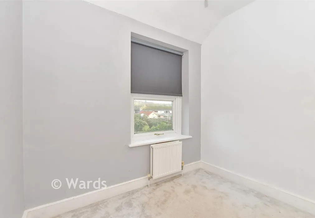 Bedroom 3 - Dymchurch Road, Hythe, Kent - Wards of Kent