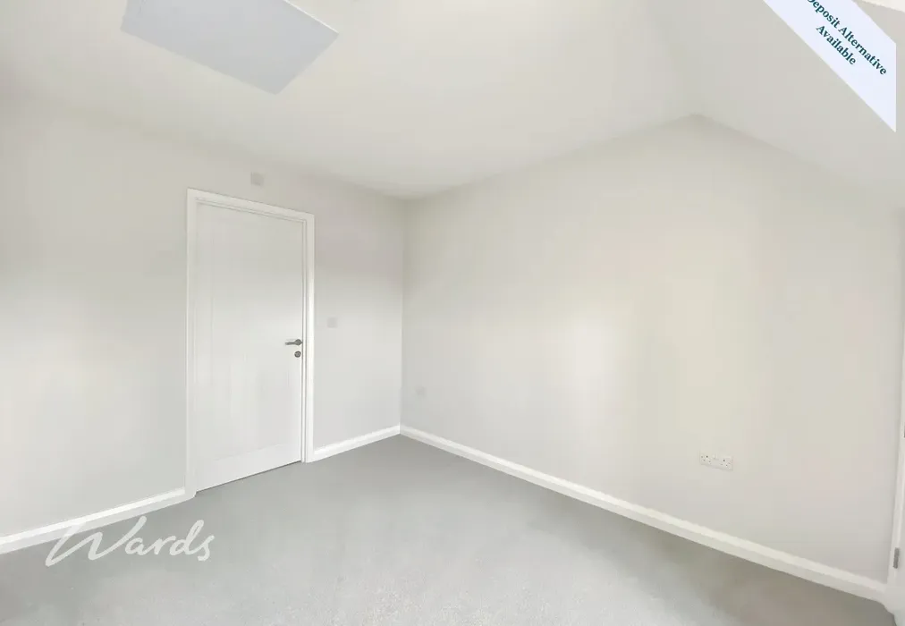 Bedroom - Loose Road Maidstone ME15 - Wards of Kent