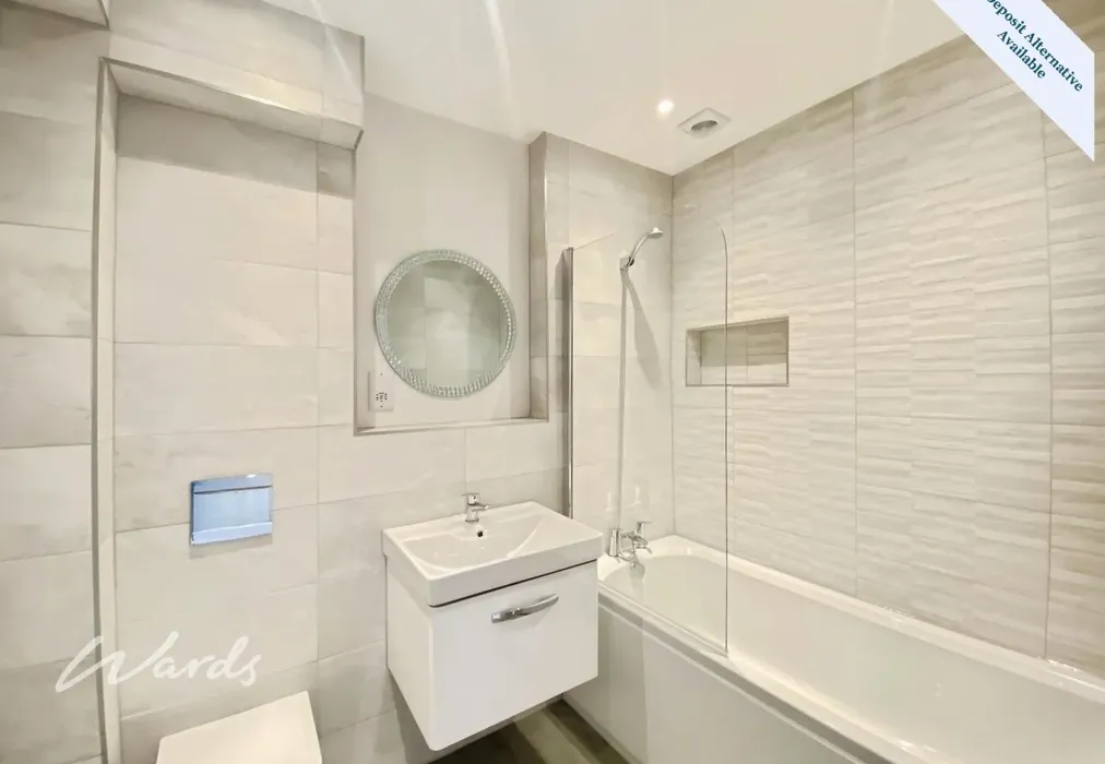 Bathroom - Loose Road Maidstone ME15 - Wards of Kent