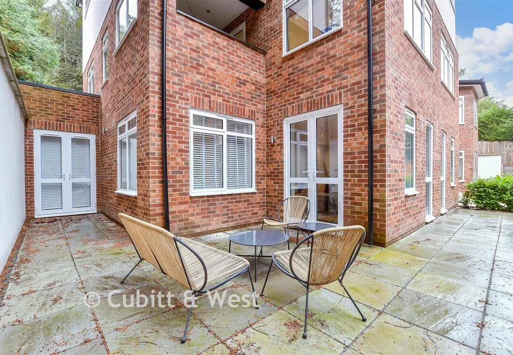 Patio / Decking - Welcomes Road, Kenley, Surrey - Wards of Kent