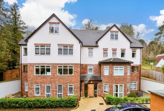 Welcomes Road, Kenley, Surrey - Wards of Kent