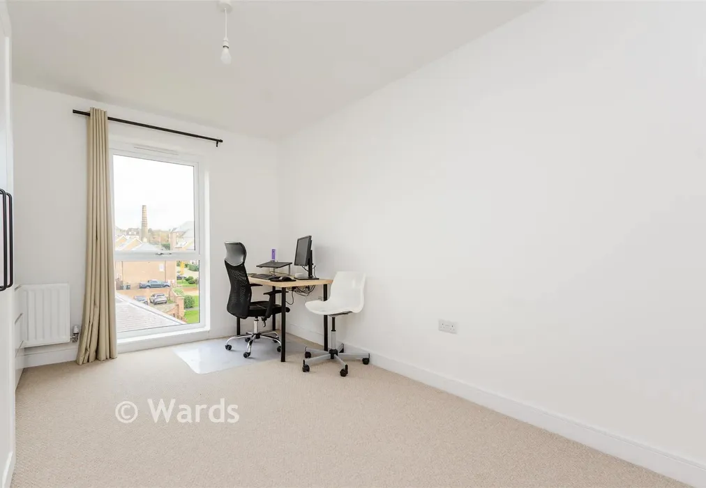 Bedroom 2 - Mill Lane, Maidstone, Kent - Wards of Kent