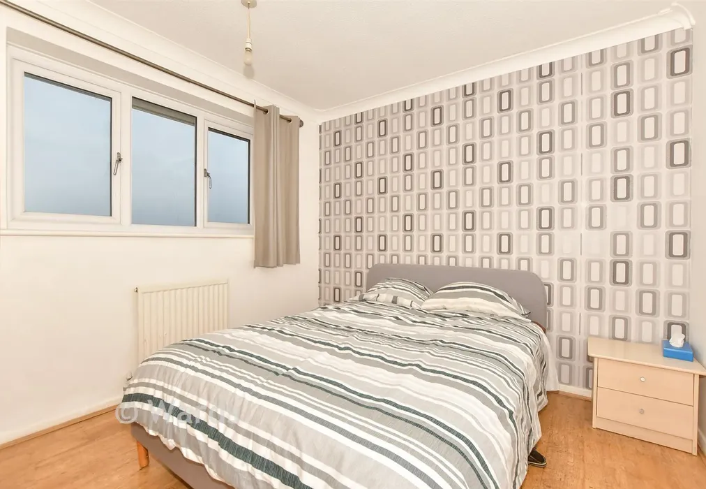 Bedroom 2 - Manor Close, Canterbury, Kent - Wards of Kent