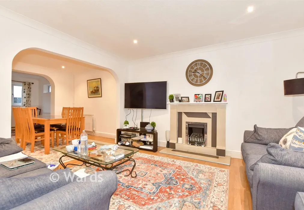 Lounge - Manor Close, Canterbury, Kent - Wards of Kent