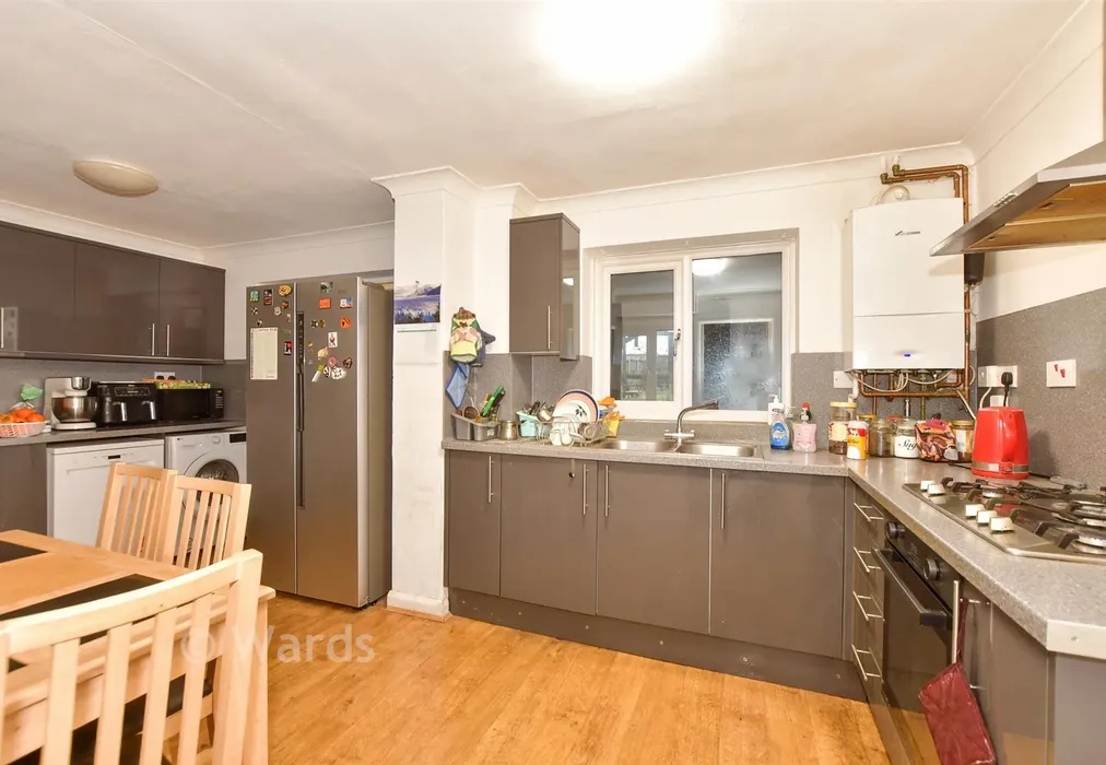 Kitchen - Manor Close, Canterbury, Kent - Wards of Kent