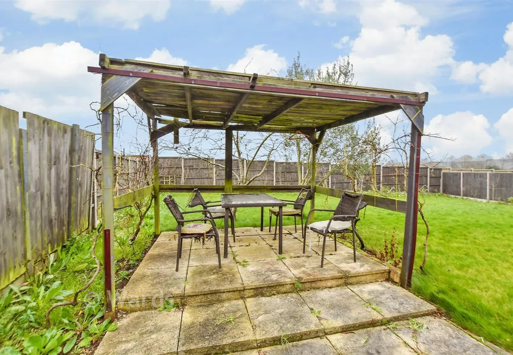 Patio / Decking - Manor Close, Canterbury, Kent - Wards of Kent