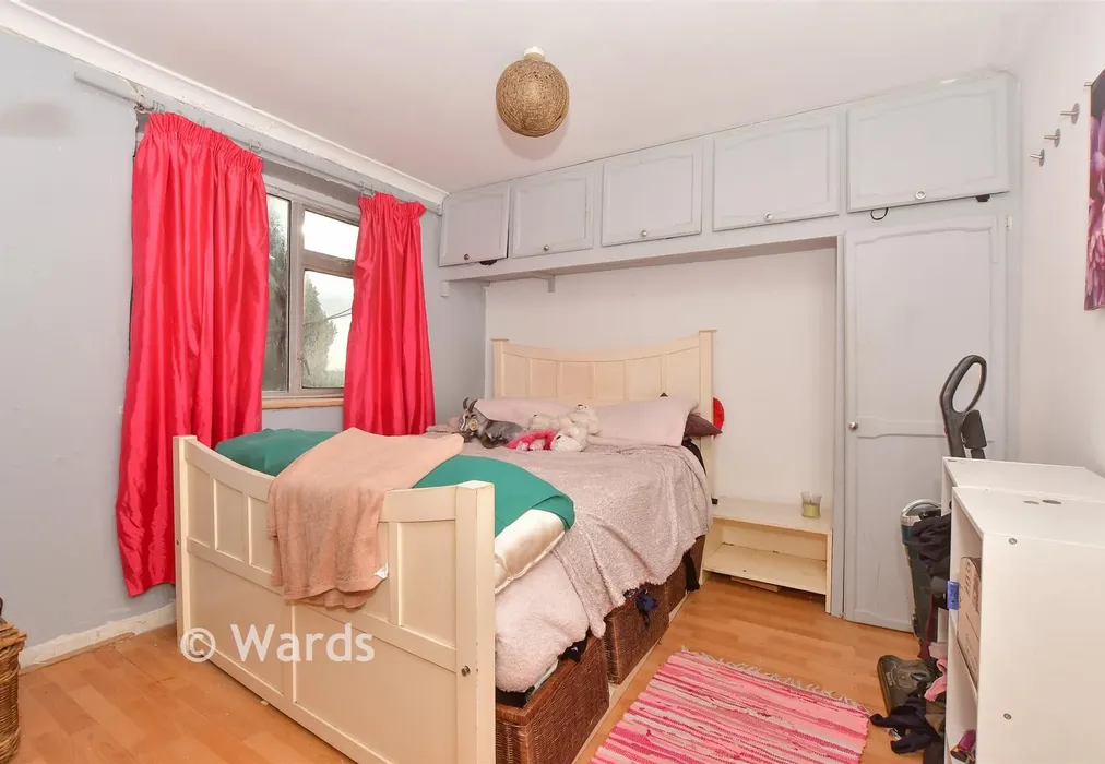 Bedroom - Park View, Sturry, Canterbury, Kent - Wards of Kent