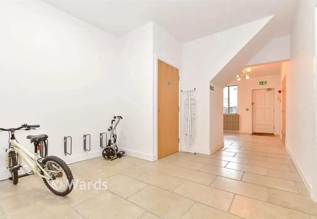 Internal Lifestyle Photograph - St. John's Road, Tunbridge Wells, Kent - Wards of Kent