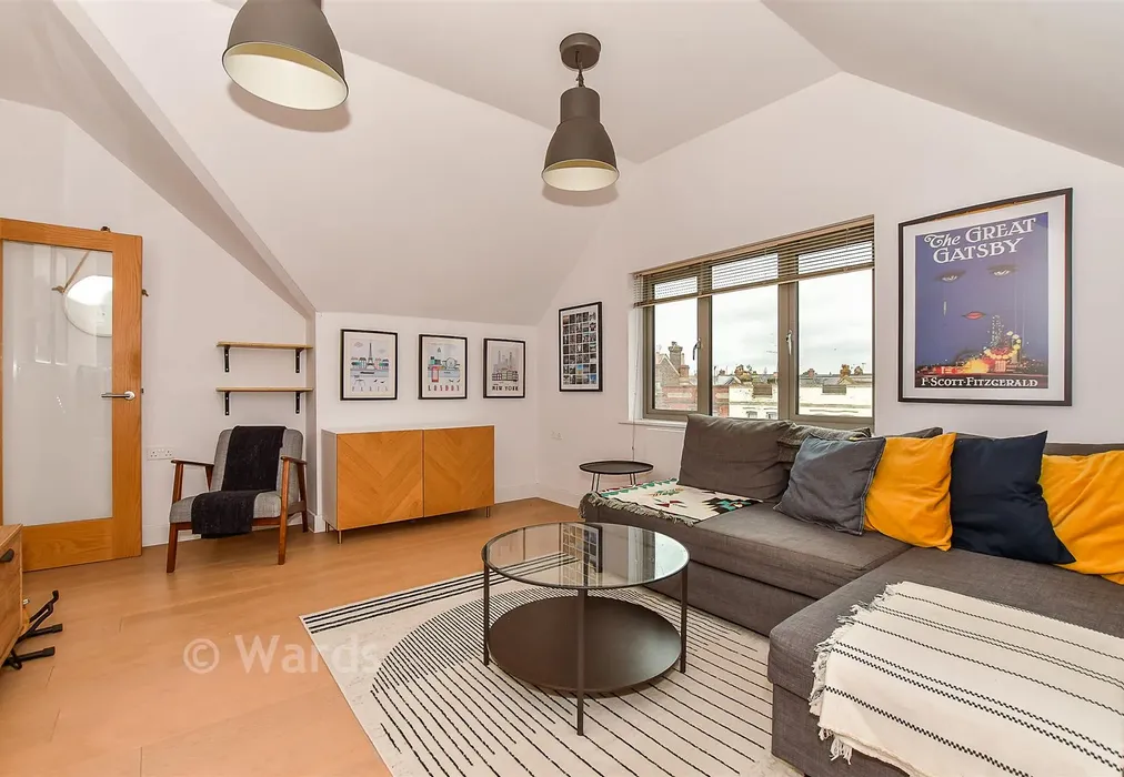 Lounge/ Diner/ Kitchen - St. John's Road, Tunbridge Wells, Kent - Wards of Kent