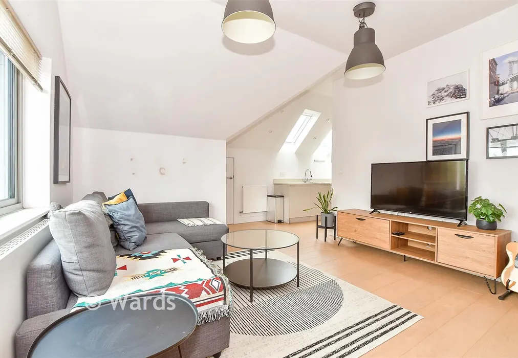 Lounge/ Diner/ Kitchen - St. John's Road, Tunbridge Wells, Kent - Wards of Kent