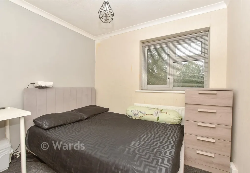 Bedroom 2 - Guilford Avenue, Whitfield, Dover, Kent - Wards of Kent