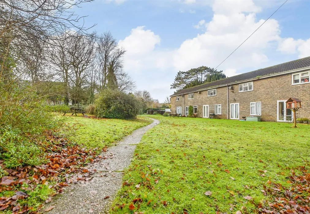 Surrounding Area - Guilford Avenue, Whitfield, Dover, Kent - Wards of Kent