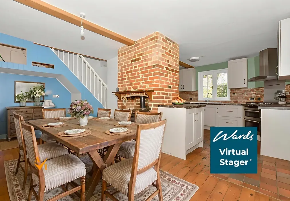 Dining Area (Farmhouse style) - Chart Hill Road, Chart Sutton, Kent - Wards of Kent